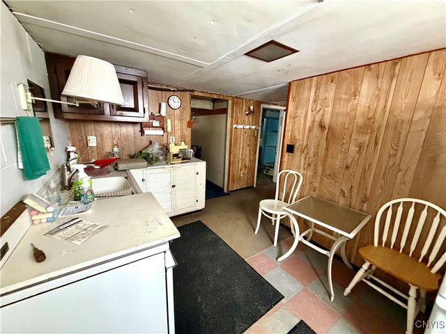 1839 Swift Road, Pompey, NY 13063