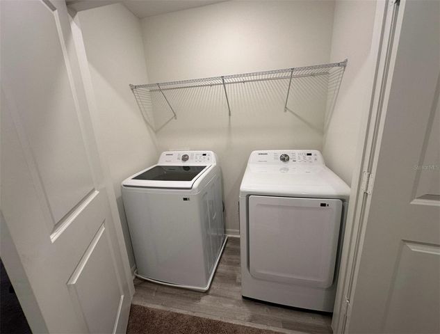 662 STONEY POINT CIRCLE, Davenport, FL 33896