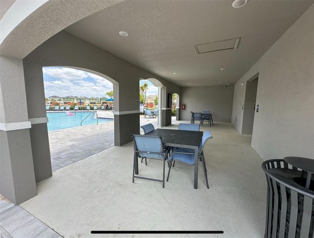 662 STONEY POINT CIRCLE, Davenport, FL 33896