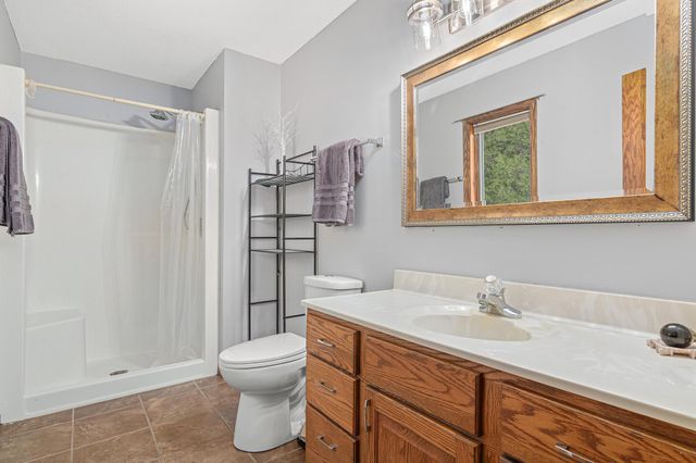 1069 Hunter Ridge, Hudson, WI 54016