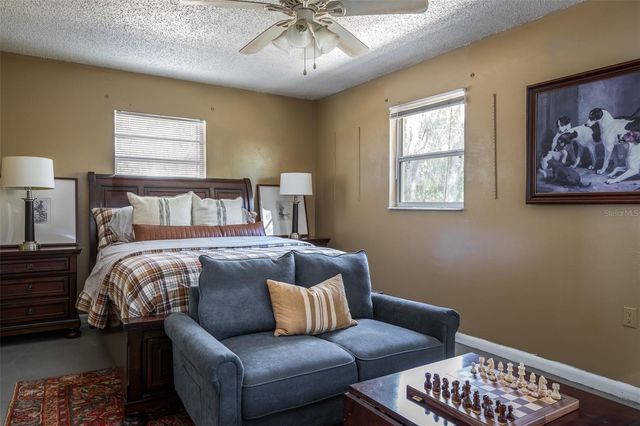 16325 SE 134TH CT, Weirsdale, FL 32195