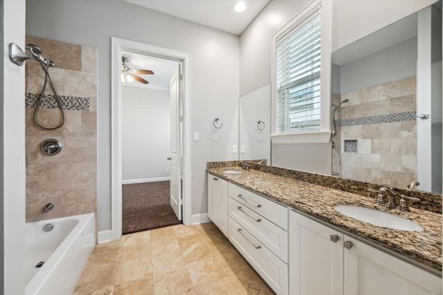 1115 Du Barry Lane, Houston, TX 77018