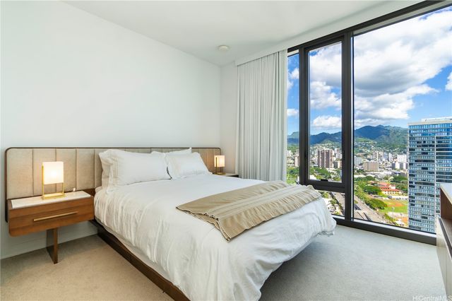 987 Queen Street 3714, Honolulu, HI 96814
