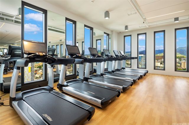 987 Queen Street 3714, Honolulu, HI 96814