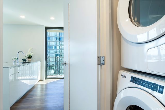 987 Queen Street 3714, Honolulu, HI 96814