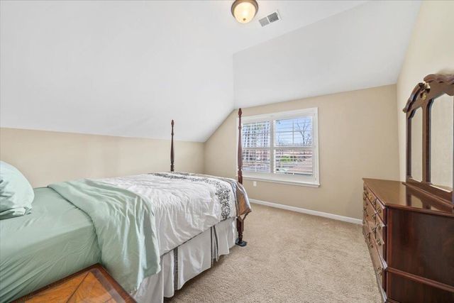 8556 WOODLAND ROSE CIR N, Memphis, TN 38016