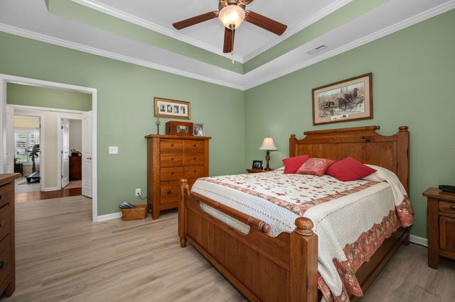 2457 Bridgeway St, Murfreesboro, TN 37128