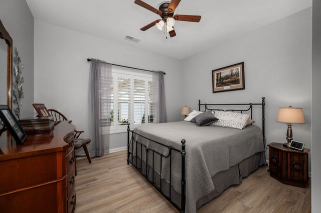2457 Bridgeway St, Murfreesboro, TN 37128