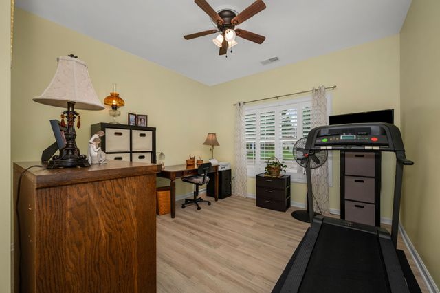 2457 Bridgeway St, Murfreesboro, TN 37128