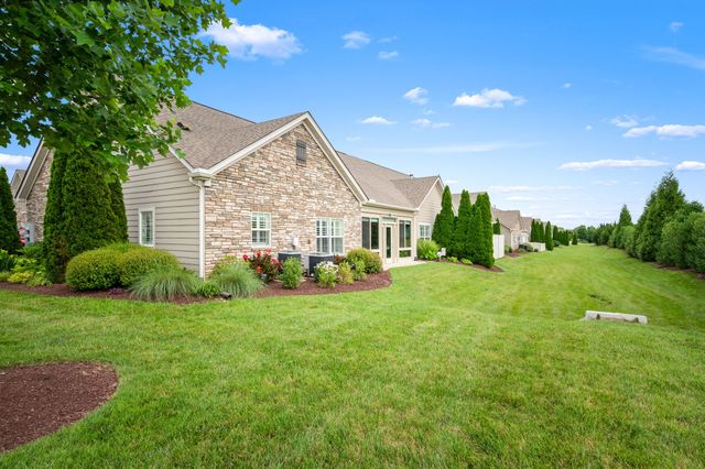 2457 Bridgeway St, Murfreesboro, TN 37128