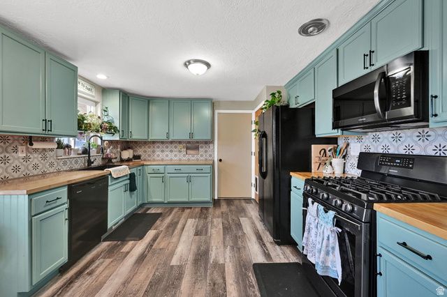 2798 N 700 E, North Ogden, UT 84414