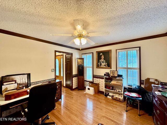 1230 Stonewall Jackson Drive, Dandridge, TN 37725