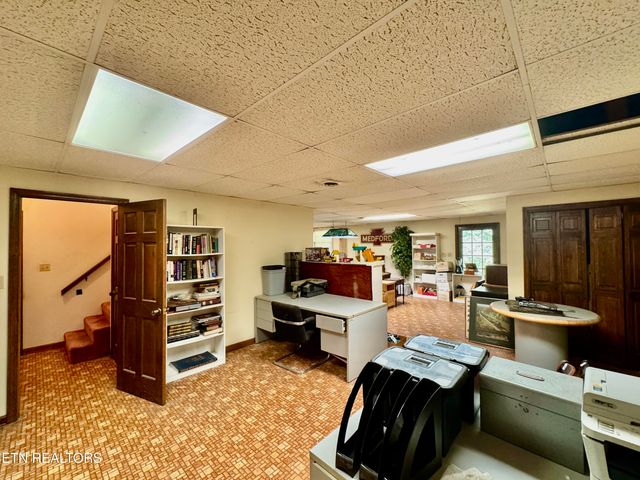 1230 Stonewall Jackson Drive, Dandridge, TN 37725