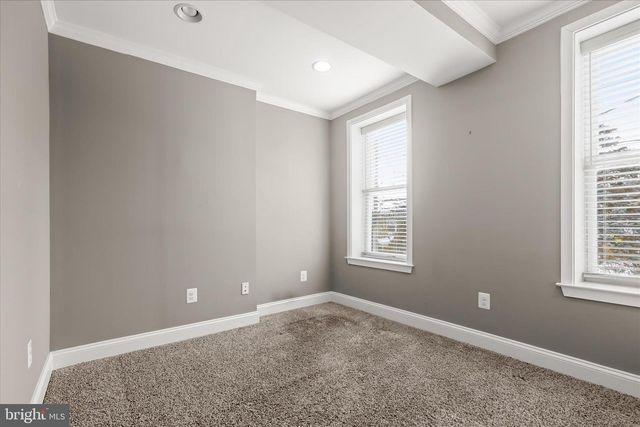 3000 KESWICK RD, Baltimore, MD 21211