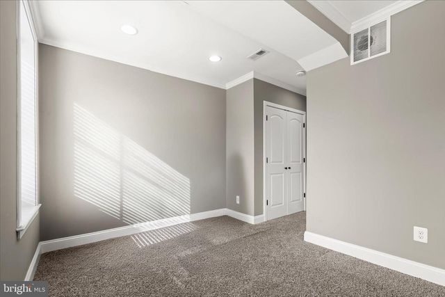 3000 KESWICK RD, Baltimore, MD 21211