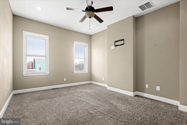 3000 KESWICK RD, Baltimore, MD 21211