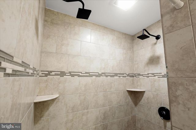 3000 KESWICK RD, Baltimore, MD 21211