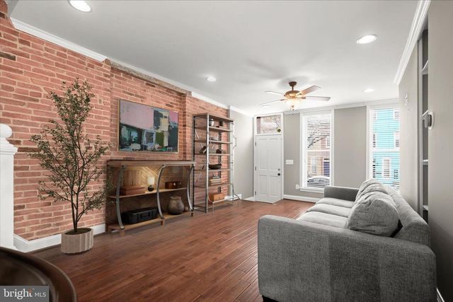 3000 KESWICK RD, Baltimore, MD 21211