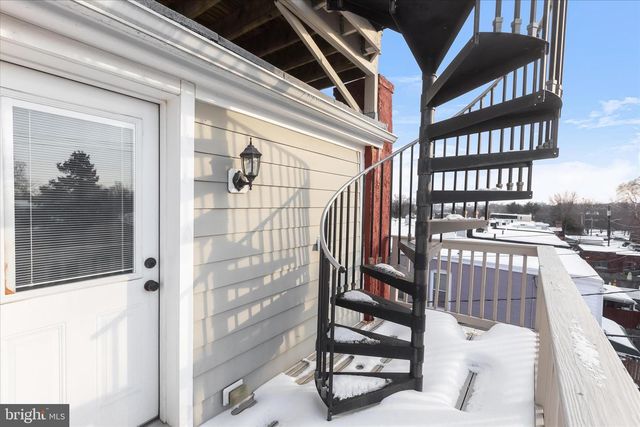 3000 KESWICK RD, Baltimore, MD 21211