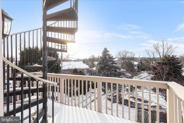 3000 KESWICK RD, Baltimore, MD 21211