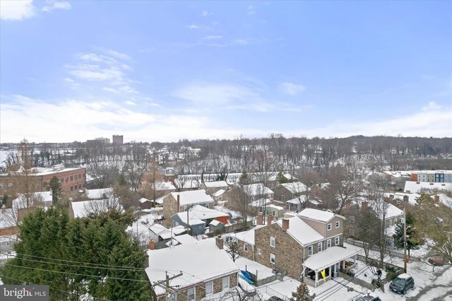 3000 KESWICK RD, Baltimore, MD 21211