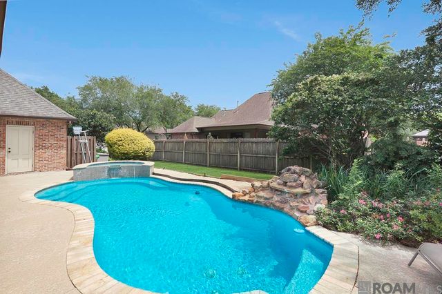 40136 Swan Cir, Gonzales, LA 70737