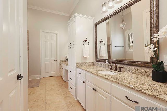 40136 Swan Cir, Gonzales, LA 70737