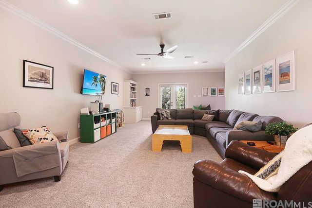 40136 Swan Cir, Gonzales, LA 70737