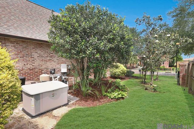 40136 Swan Cir, Gonzales, LA 70737