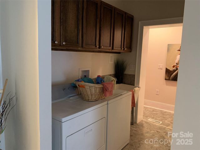 715 E Marion Street, Shelby, NC 28150