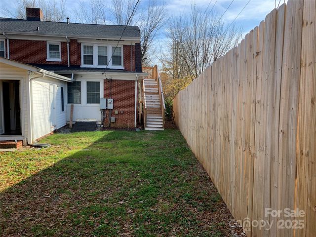 715 E Marion Street, Shelby, NC 28150