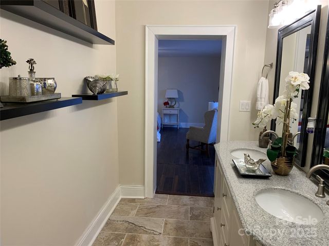 715 E Marion Street, Shelby, NC 28150