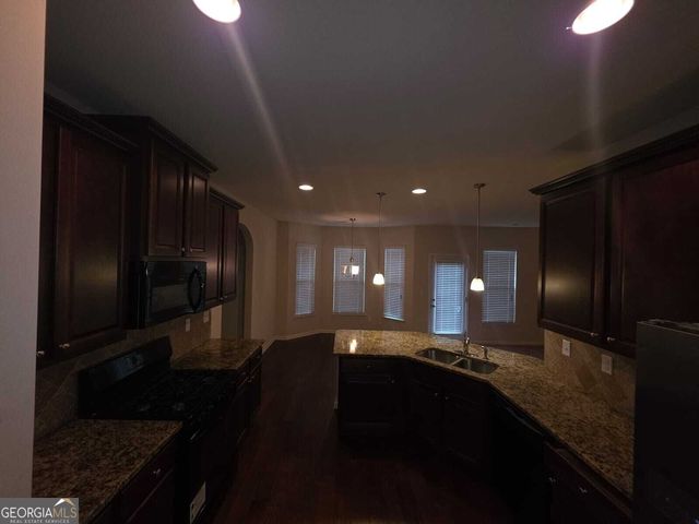 12180 Centerra Drive, Hampton, GA 30228