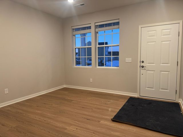 4855 Island Park Drive, Woodbury, MN 55129