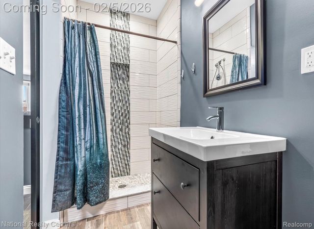 22917-22919 Woodward Avenue, Ferndale, MI 48220