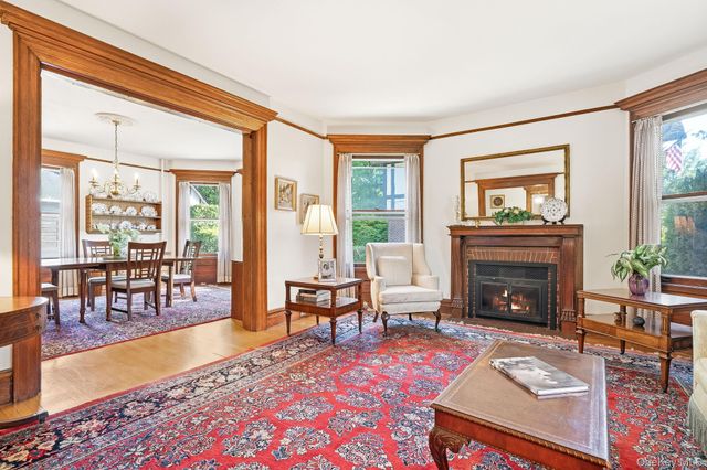 13 Ridgeview Avenue, White Plains, NY 10606