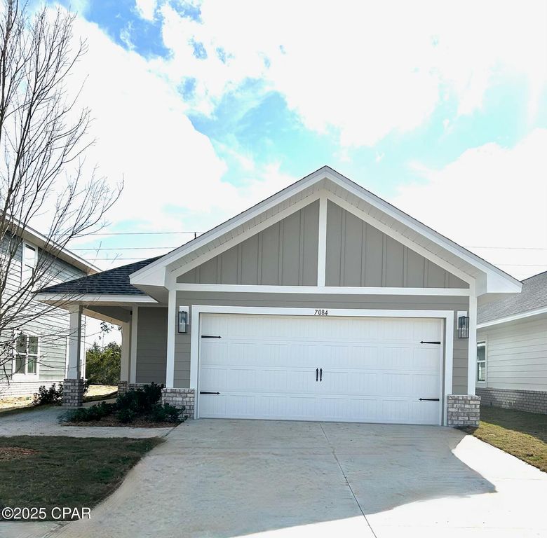 7068 Traditions Drive, Panama City, FL 32404