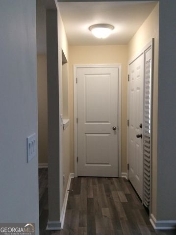 5987 Sherwood Trace, Lithonia, GA 30038