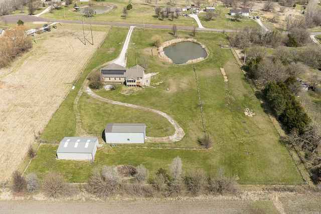 20831 Brandt Road, Tonganoxie, KS 66086