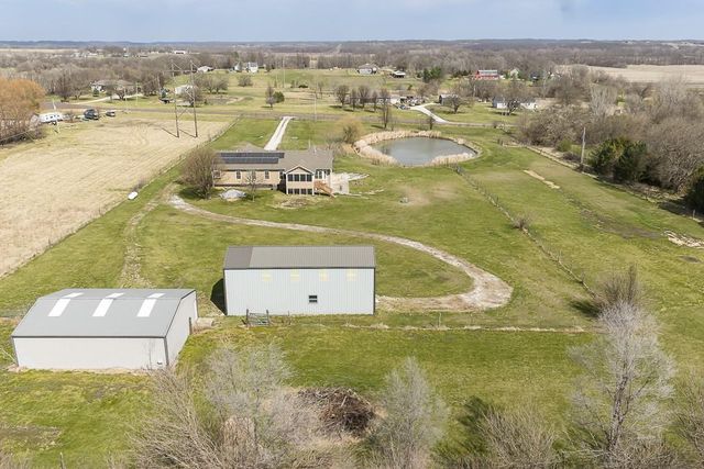 20831 Brandt Road, Tonganoxie, KS 66086