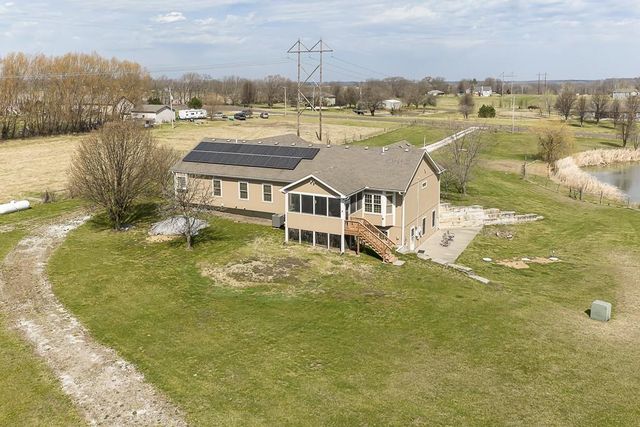 20831 Brandt Road, Tonganoxie, KS 66086