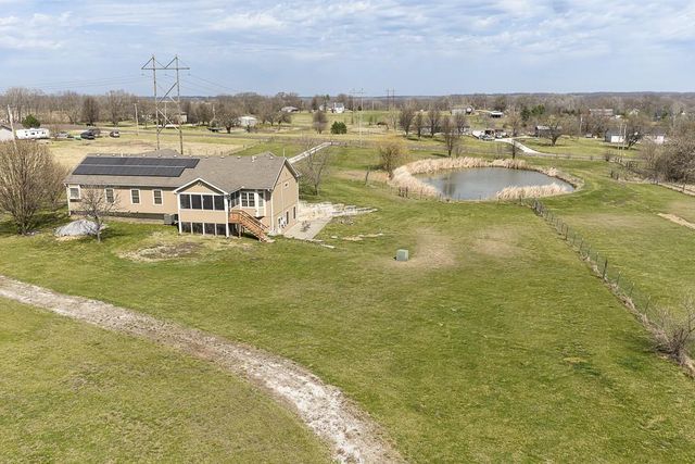 20831 Brandt Road, Tonganoxie, KS 66086