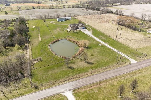 20831 Brandt Road, Tonganoxie, KS 66086