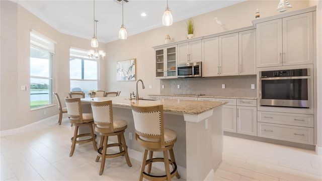 11989 SW Vano Way, Port St. Lucie, FL 34987