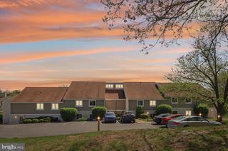 106 HARVEST LN #206, Phoenixville, PA 19460