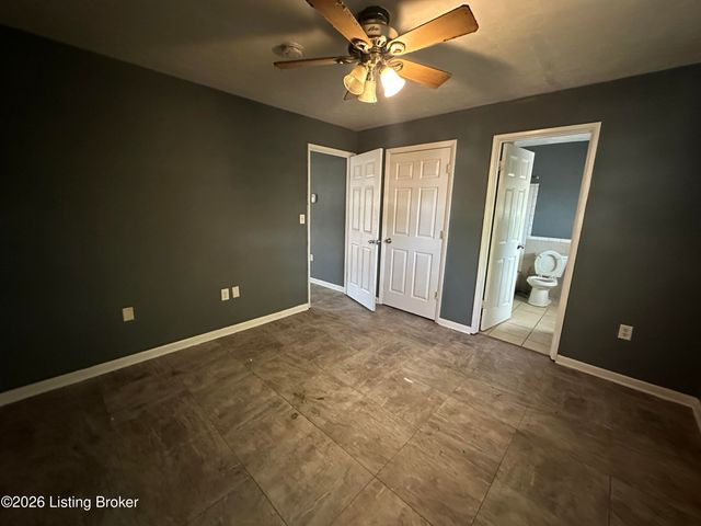4501 S 6th St APT 74, Louisville, KY 40214