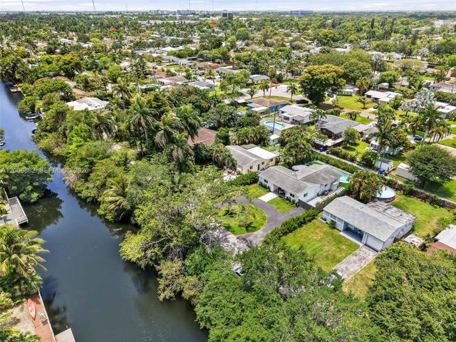 1116 N 31st Avenue, Hollywood, FL 33021
