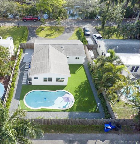 1116 N 31st Avenue, Hollywood, FL 33021