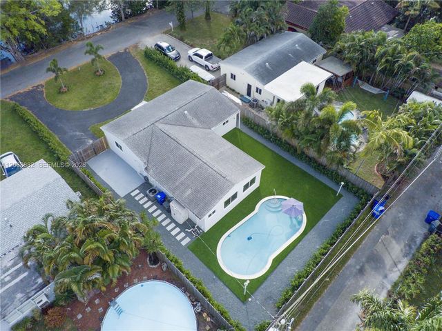 1116 N 31st Avenue, Hollywood, FL 33021