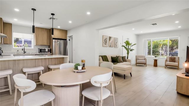 1116 N 31st Avenue, Hollywood, FL 33021